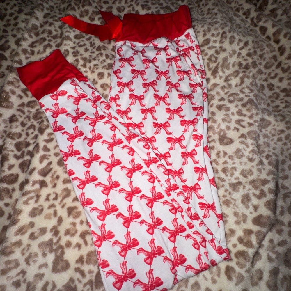 Red Bow Print Lounge Pants